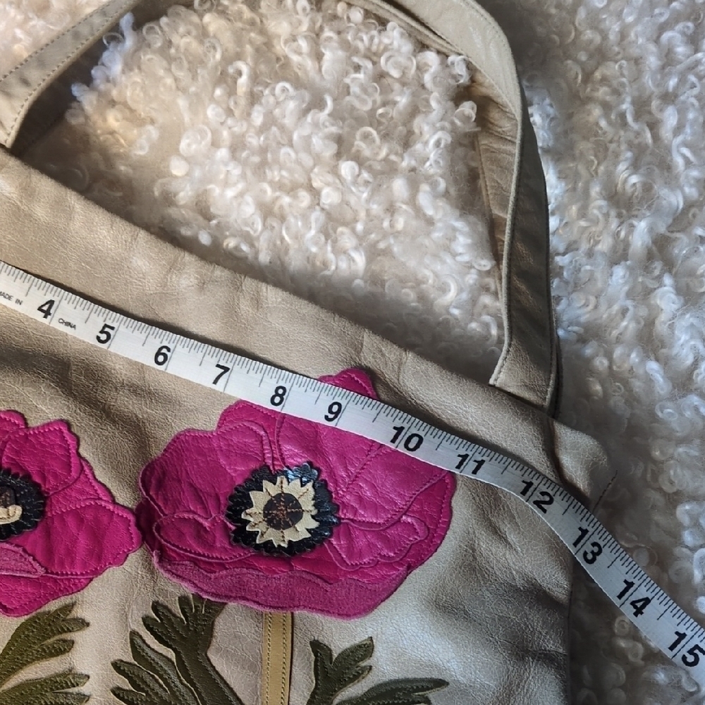 Susannah Hunter Shoulder Bag - Picture 8 of 13